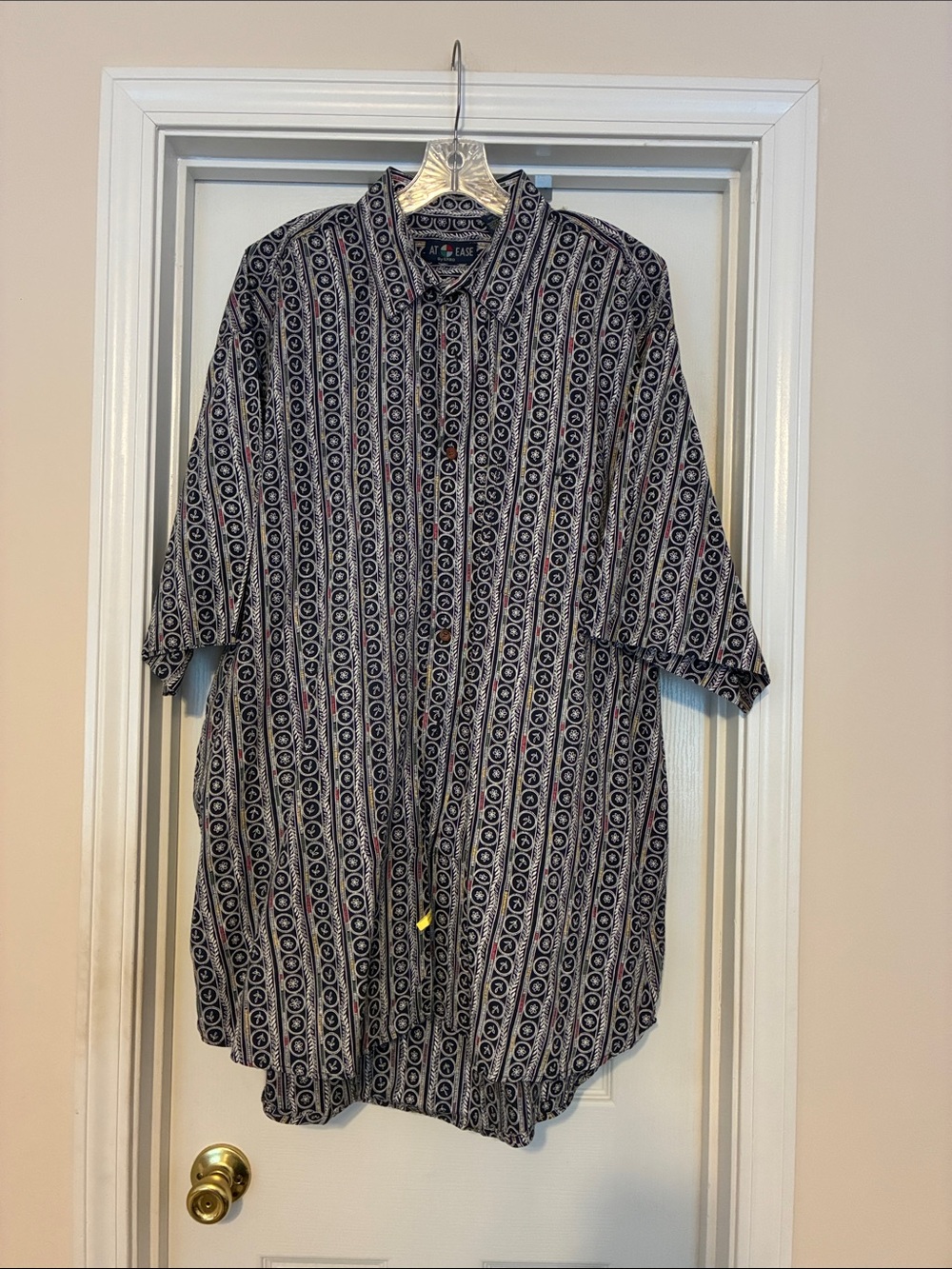 Enro At Ease Men's 2XL Black & White Geo Stripe Button-Down Shirt